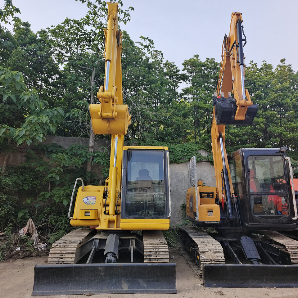 KOMATSU PC 60 - 小型挖掘机:图1 KOMATSU PC 60 - 小型挖掘机:图1