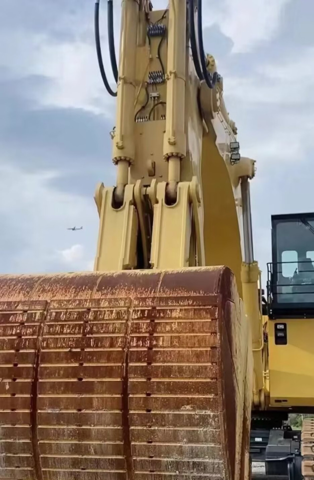 KOMATSU PC2000 MINING EXCAVATOR - 采矿机械:图2 KOMATSU PC2000 MINING EXCAVATOR - 采矿机械:图2