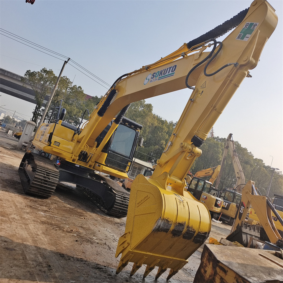 KOMATSU PC220-8 PC 220 - 8 - 履带式挖掘机:图5 KOMATSU PC220-8 PC 220 - 8 - 履带式挖掘机:图5