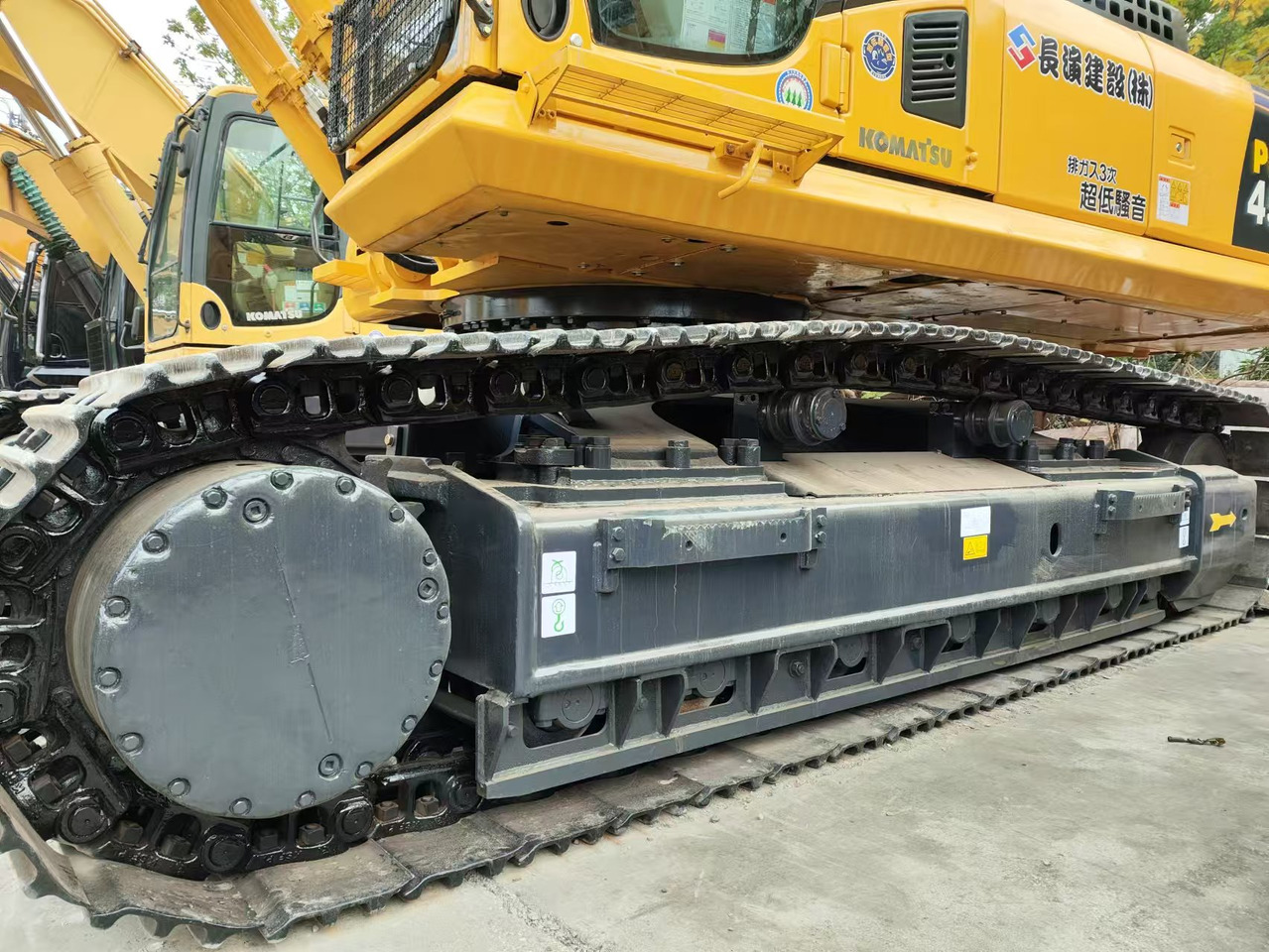 KOMATSU PC450-8 - 履带式挖掘机:图4 KOMATSU PC450-8 - 履带式挖掘机:图4