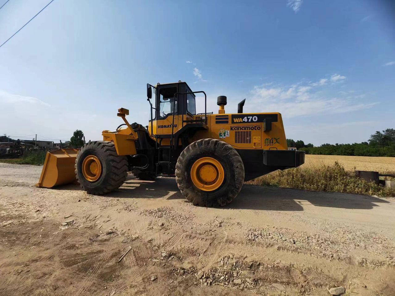 KOMATSU WA470 WA 470 - 轮式装载机:图1 KOMATSU WA470 WA 470 - 轮式装载机:图1