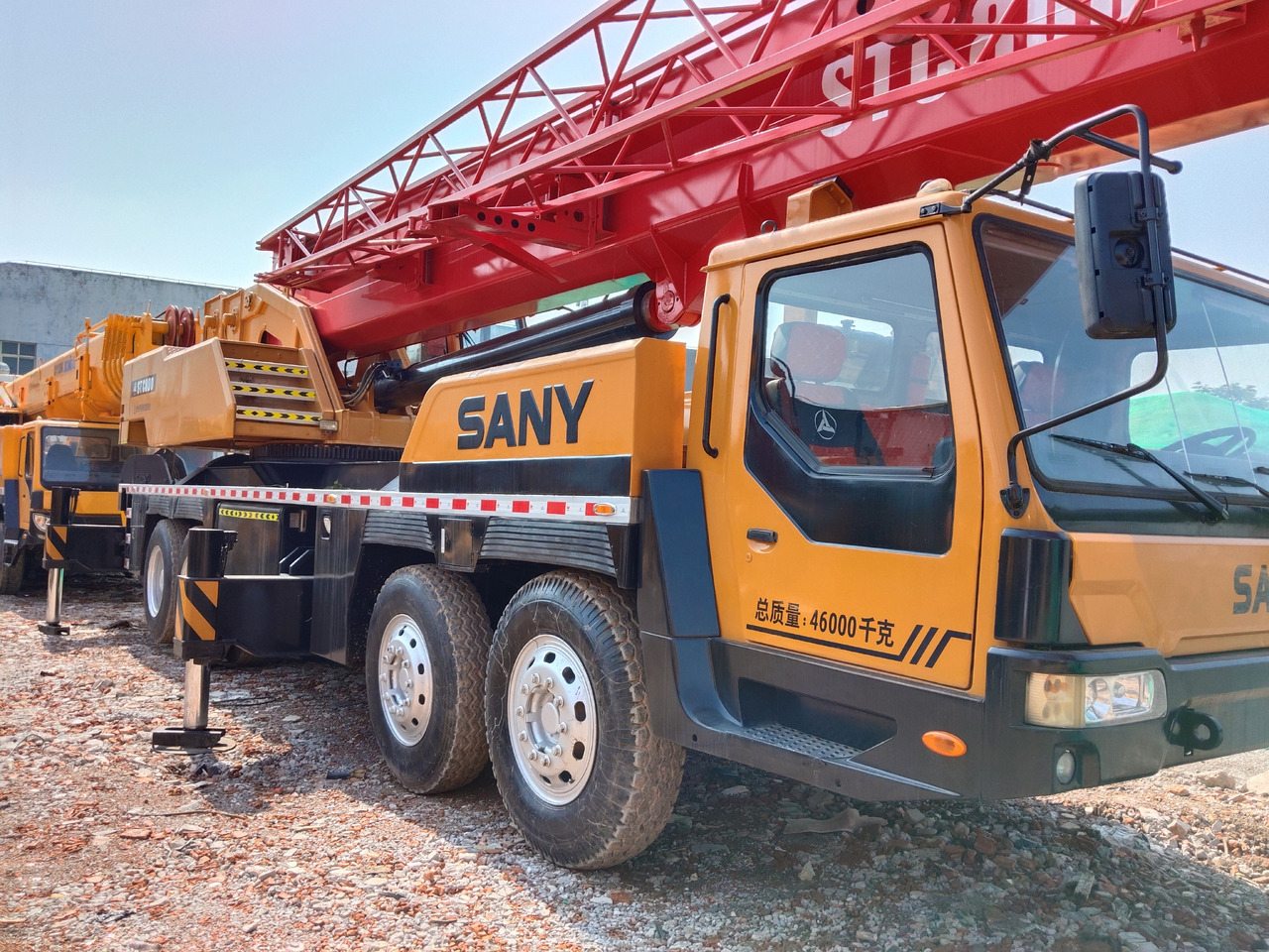 SANY STC800 80 TON - 移动式起重机:图5 SANY STC800 80 TON - 移动式起重机:图5