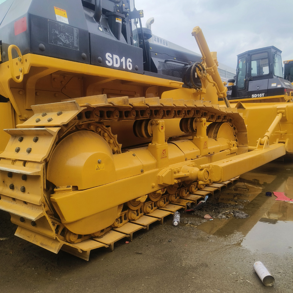 SHANTUI SD16 SD 16 WITH RIPPER SD22 SD32 - 推土机:图2 SHANTUI SD16 SD 16 WITH RIPPER SD22 SD32 - 推土机:图2