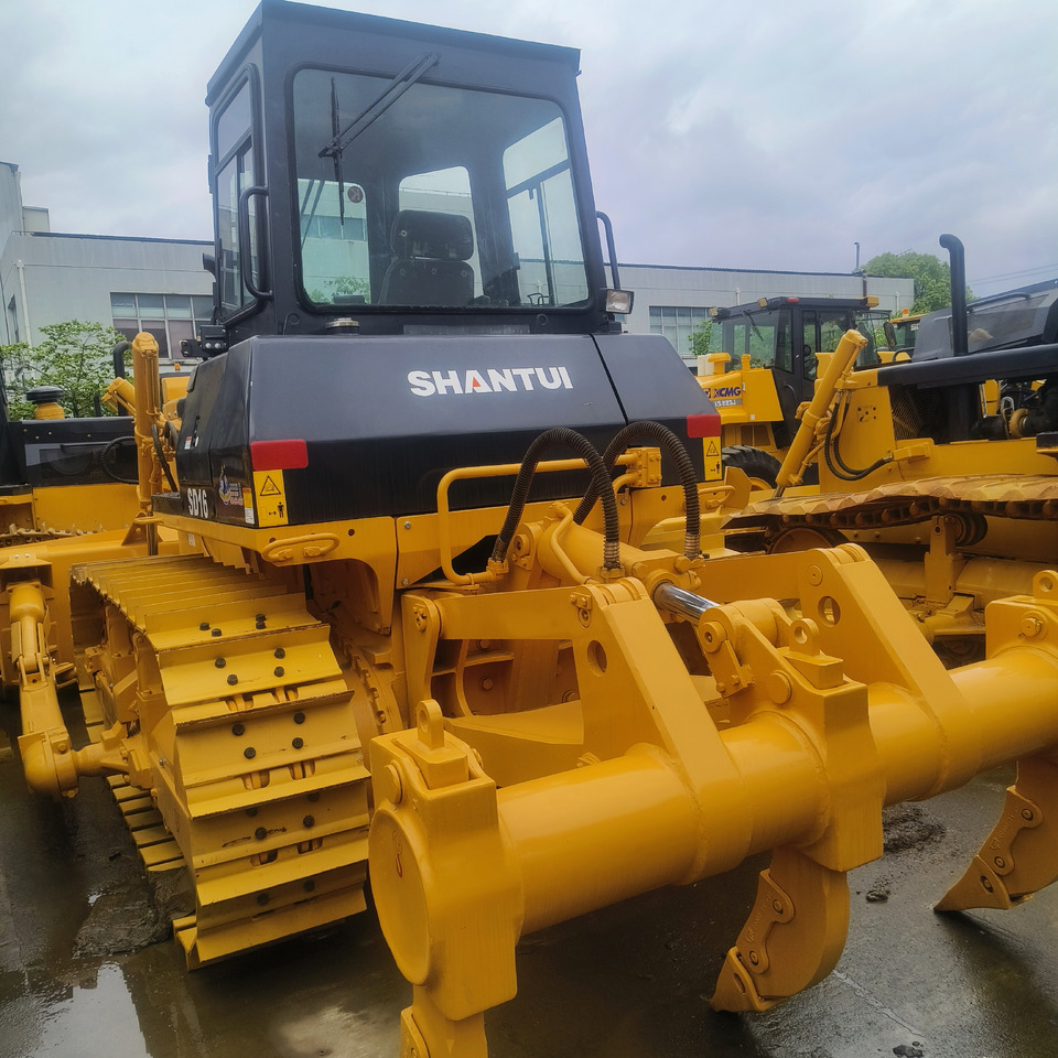 SHANTUI SD16 SD 16 WITH RIPPER Shantui sd22 sd32 - 推土机:图1 SHANTUI SD16 SD 16 WITH RIPPER Shantui sd22 sd32 - 推土机:图1