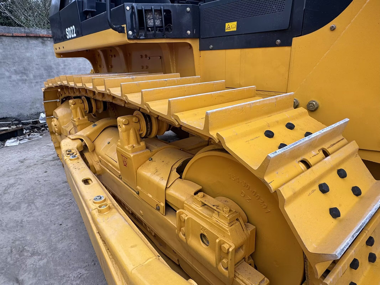 SHANTUI SD22F 220HP Forest Logging Lumbering Dozer with Winch - 推土机:图2 SHANTUI SD22F 220HP Forest Logging Lumbering Dozer with Winch - 推土机:图2