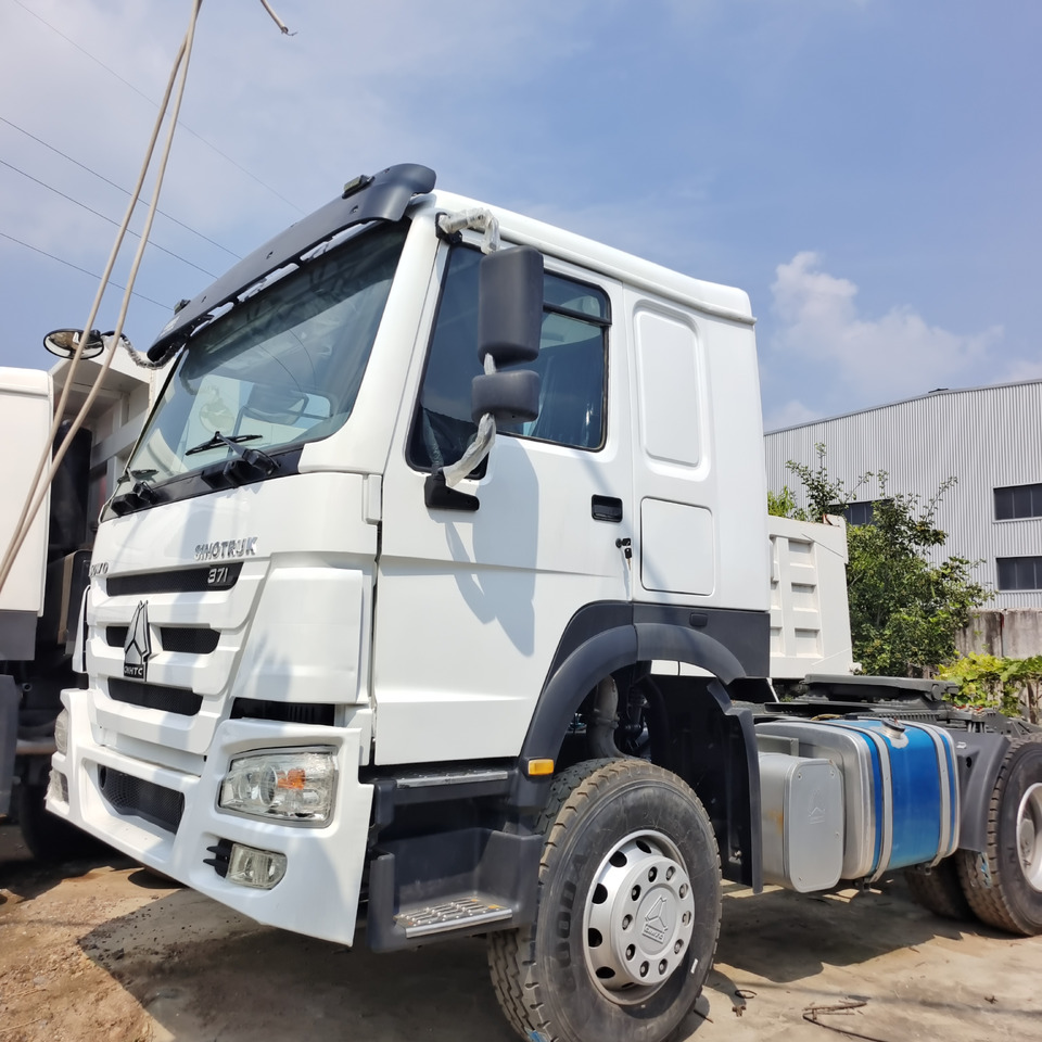 SINOTRUK HOWO 371 375 380 400 420 460HP - 牵引车:图3 SINOTRUK HOWO 371 375 380 400 420 460HP - 牵引车:图3