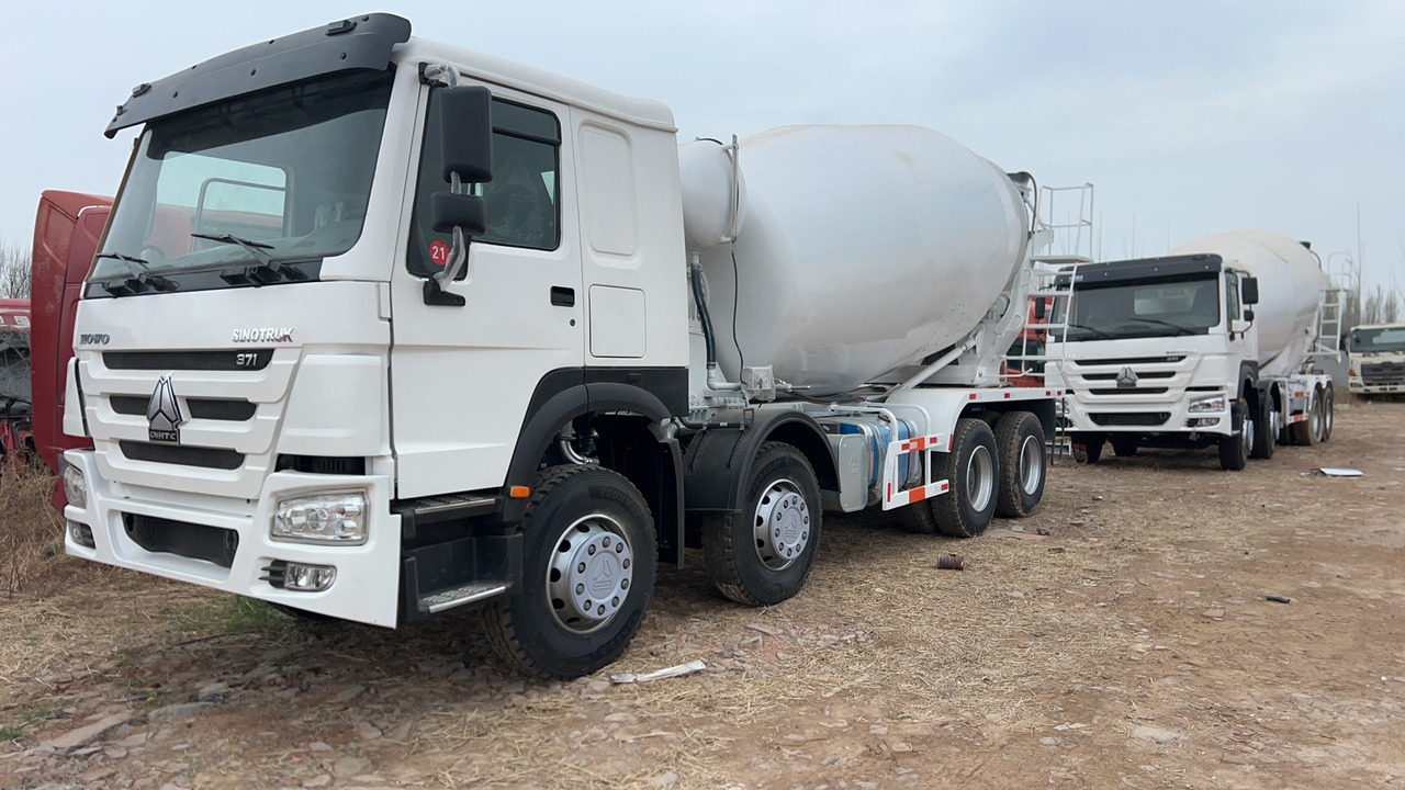 SINOTRUK HOWO 371 HP 16 CBM - 混凝土搅拌车:图5 SINOTRUK HOWO 371 HP 16 CBM - 混凝土搅拌车:图5
