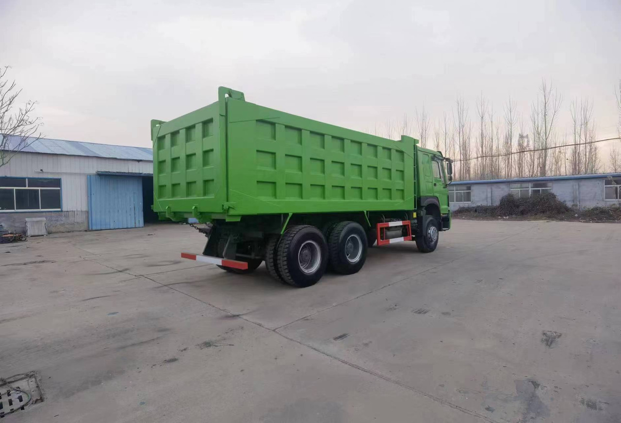 SINOTRUK HOWO DUMP TRUCK - 翻斗车:图5 SINOTRUK HOWO DUMP TRUCK - 翻斗车:图5