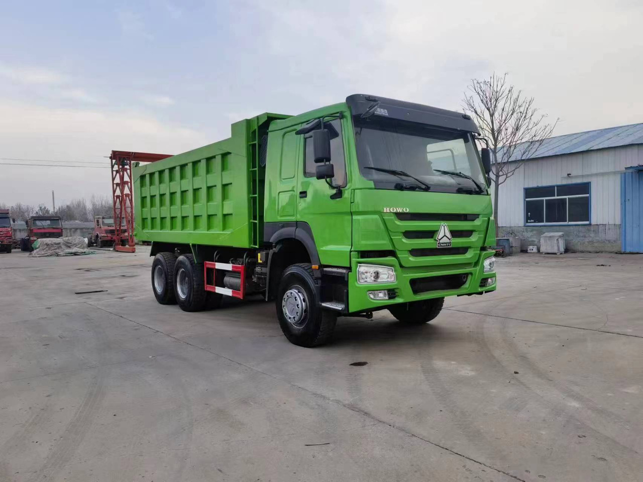 SINOTRUK HOWO DUMP TRUCK - 翻斗车:图3 SINOTRUK HOWO DUMP TRUCK - 翻斗车:图3