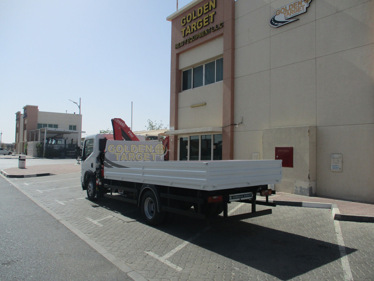 Ashok Leyland PARTNER LX 4x2 with Fassi F50A.022 Crane - 起重车:图4 Ashok Leyland PARTNER LX 4x2 with Fassi F50A.022 Crane - 起重车:图4