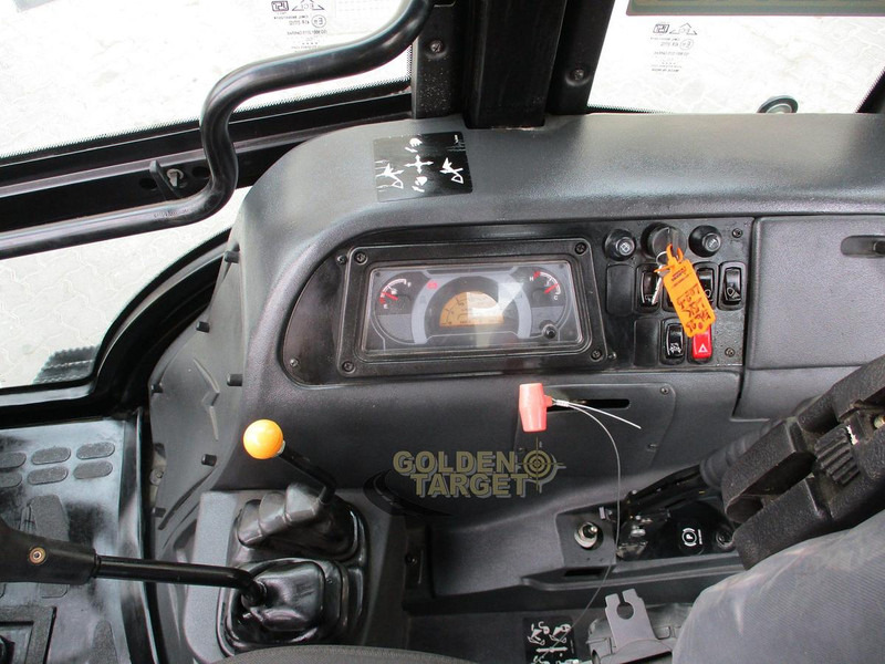 新的 装载机 Gehl GBL-X-920：图18