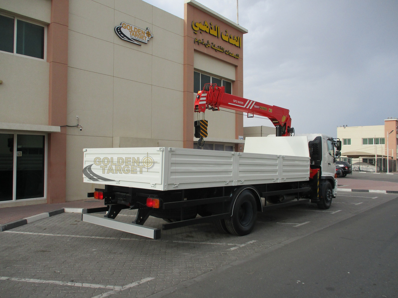 HINO 500 1625 4x2 with SANY PALFINGER SPS16000 Crane - 起重车:图3 HINO 500 1625 4x2 with SANY PALFINGER SPS16000 Crane - 起重车:图3