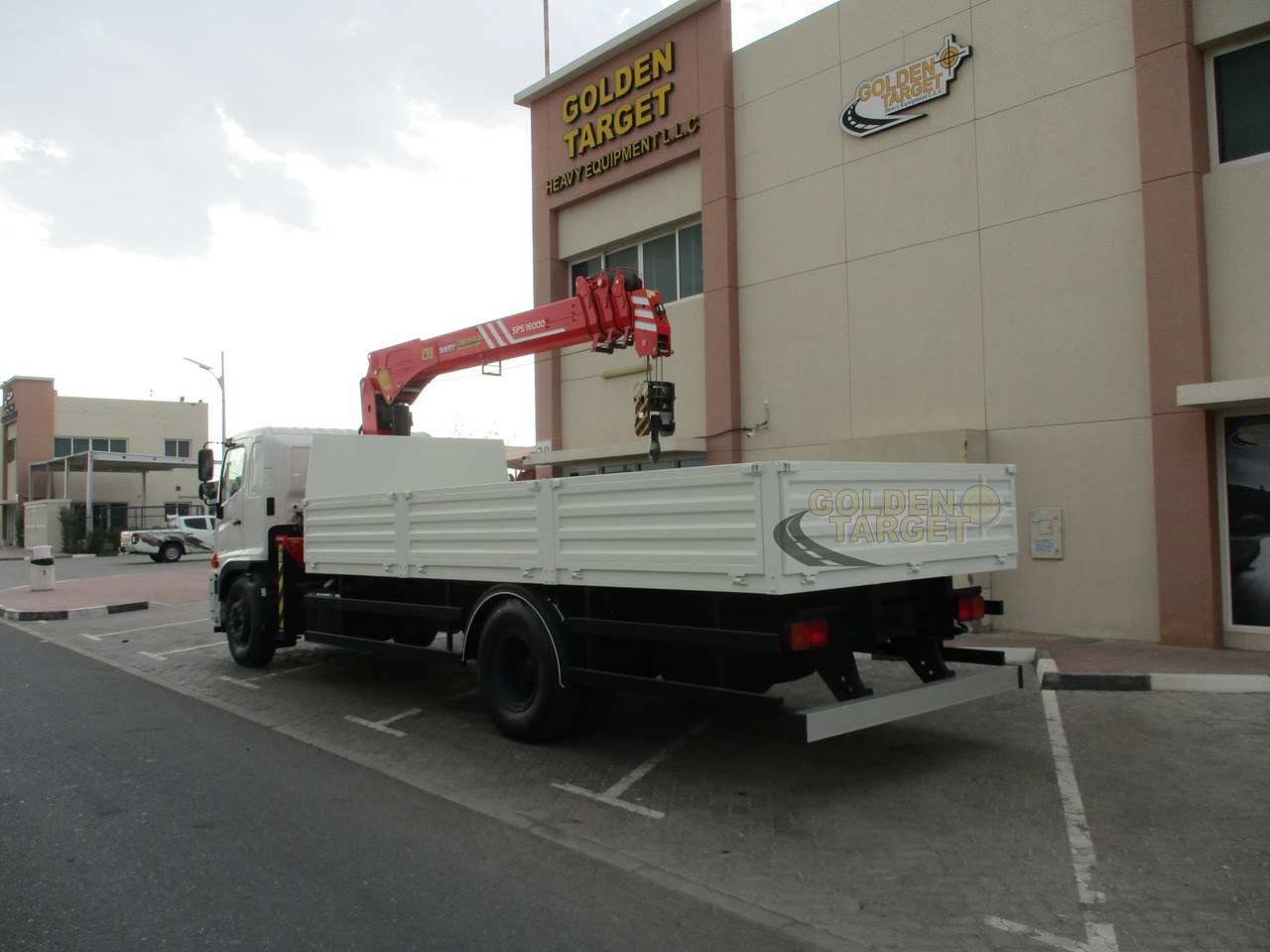 HINO 500 1625 4x2 with SANY PALFINGER SPS16000 Crane - 起重车:图4 HINO 500 1625 4x2 with SANY PALFINGER SPS16000 Crane - 起重车:图4