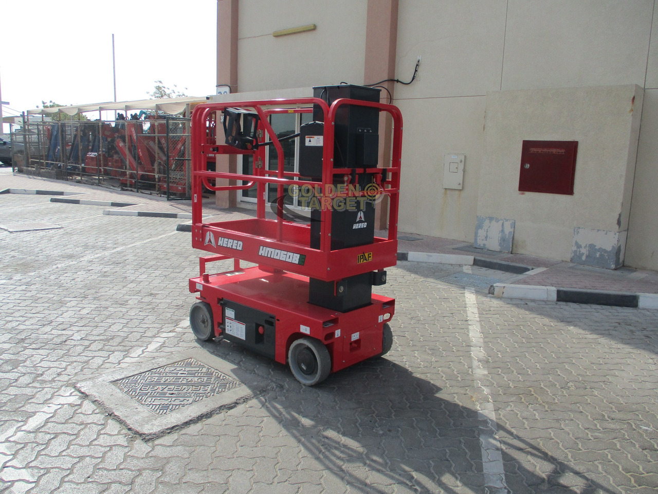 Hered HM0608E Vertical Mast Lift - 剪式升降机:图4 Hered HM0608E Vertical Mast Lift - 剪式升降机:图4