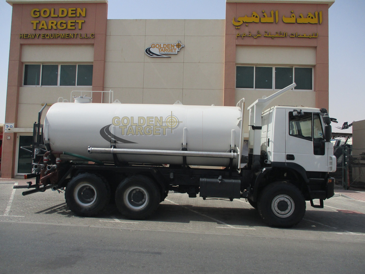 IVECO TRAKKER 380 6x6 Tanker - 罐车:图5 IVECO TRAKKER 380 6x6 Tanker - 罐车:图5
