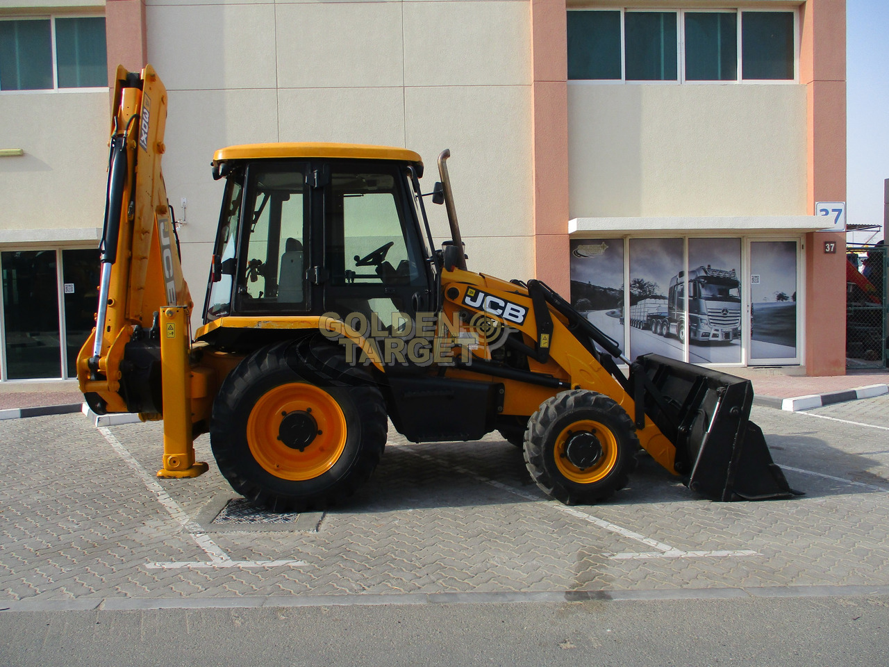 JCB 3DX PLUS 4×4 BACKHOE LOADER - 反铲装载机:图5 JCB 3DX PLUS 4×4 BACKHOE LOADER - 反铲装载机:图5