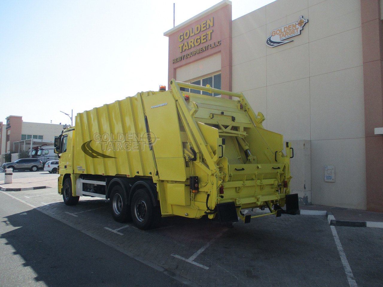Mercedes Actros 2532 6×2 Garbage Truck - 垃圾车:图4 Mercedes Actros 2532 6×2 Garbage Truck - 垃圾车:图4