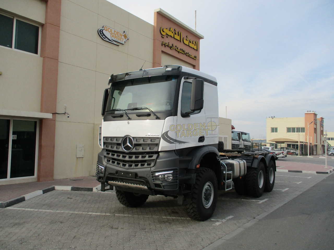 Mercedes-Benz Arocs 3342 6x6 Head Truck - 牵引车:图2 Mercedes-Benz Arocs 3342 6x6 Head Truck - 牵引车:图2