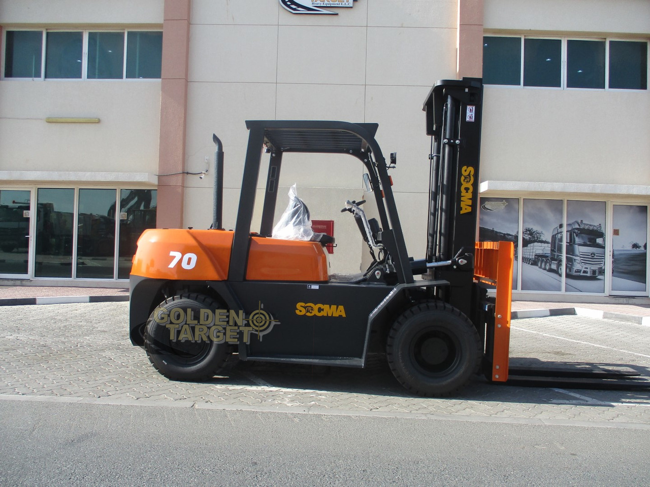 SOCMA HNF-70 Forklift - 柴油叉车:图5 SOCMA HNF-70 Forklift - 柴油叉车:图5