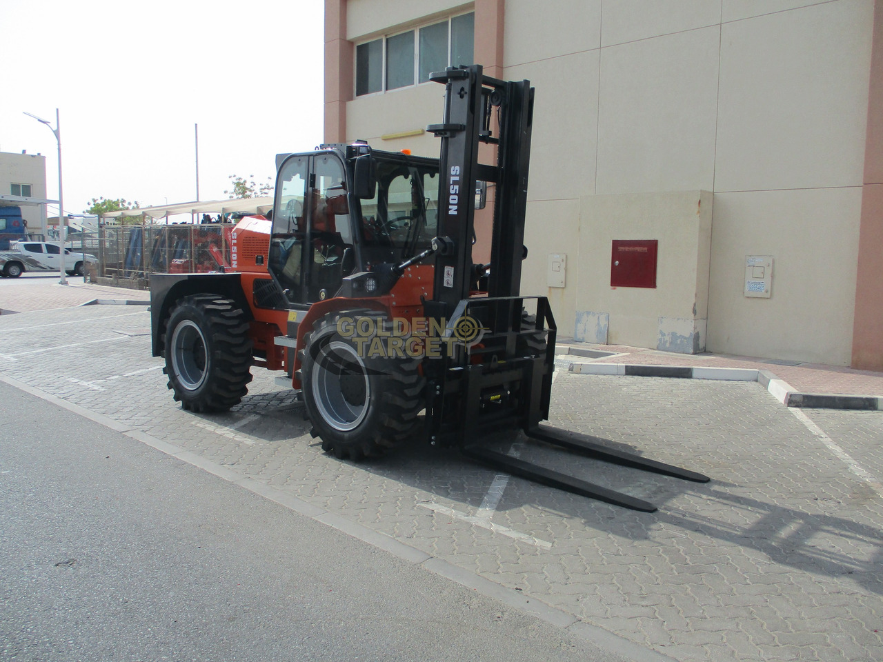 Solution SL50N Rough Terrain Forklift - 柴油叉车:图1 Solution SL50N Rough Terrain Forklift - 柴油叉车:图1