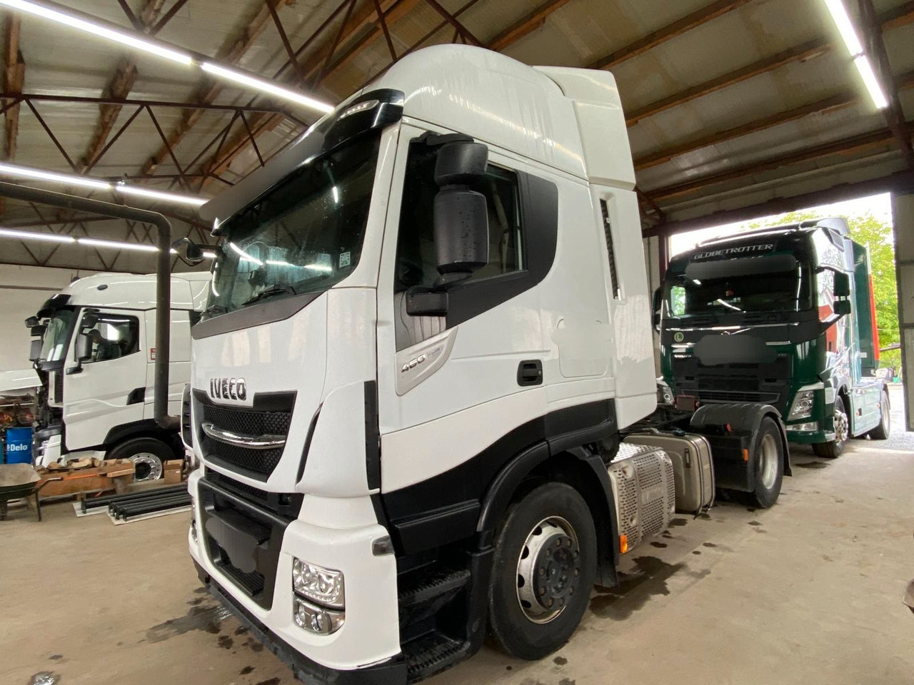Iveco Stralis 460 Hi-Way 4x2Tractor -Tipper hydraulic - 牵引车:图3 Iveco Stralis 460 Hi-Way 4x2Tractor -Tipper hydraulic - 牵引车:图3