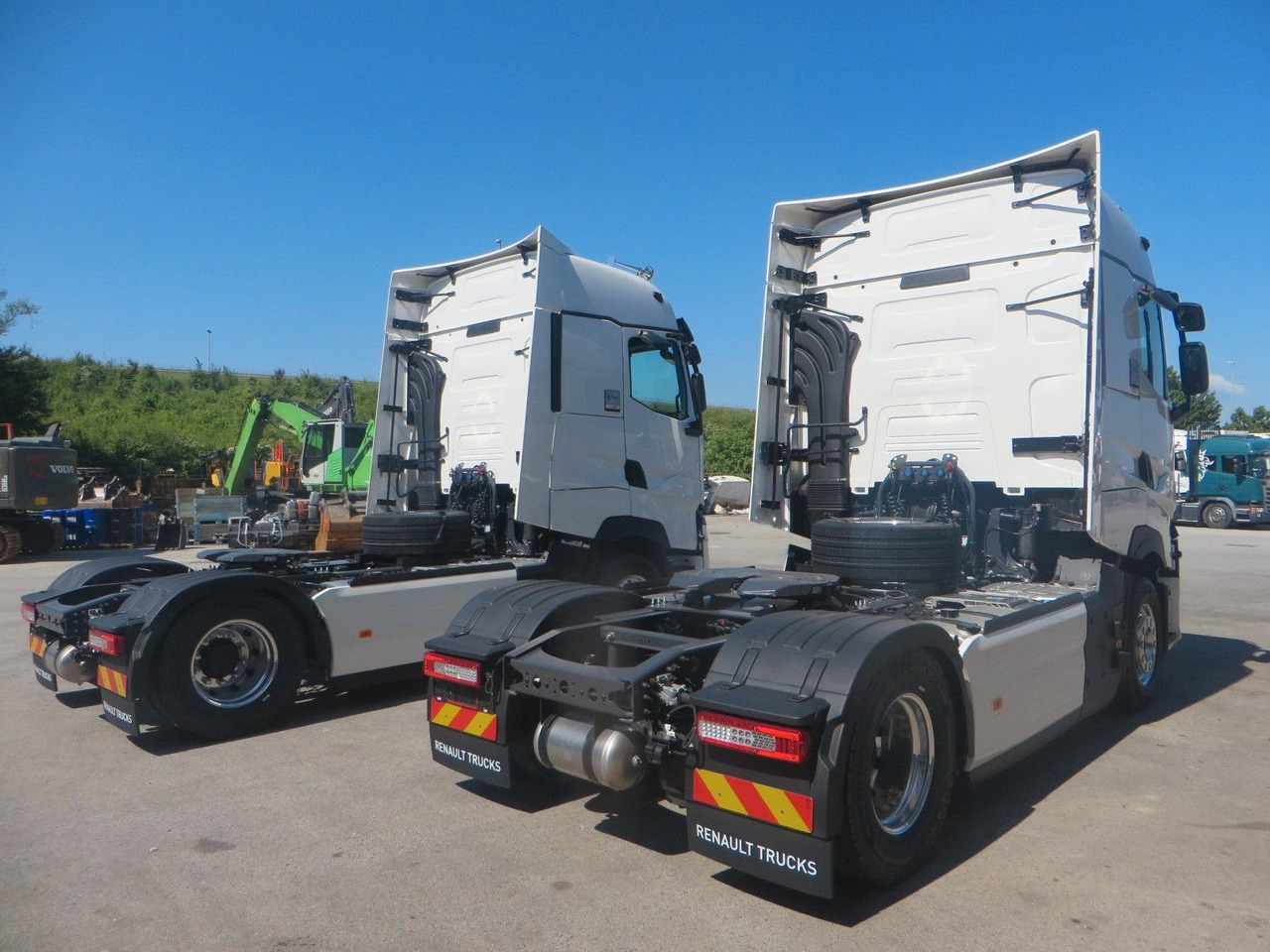 Renault T520 HSC 4x2Tractor -NEW - TOP MODEL - 牵引车:图3 Renault T520 HSC 4x2Tractor -NEW - TOP MODEL - 牵引车:图3
