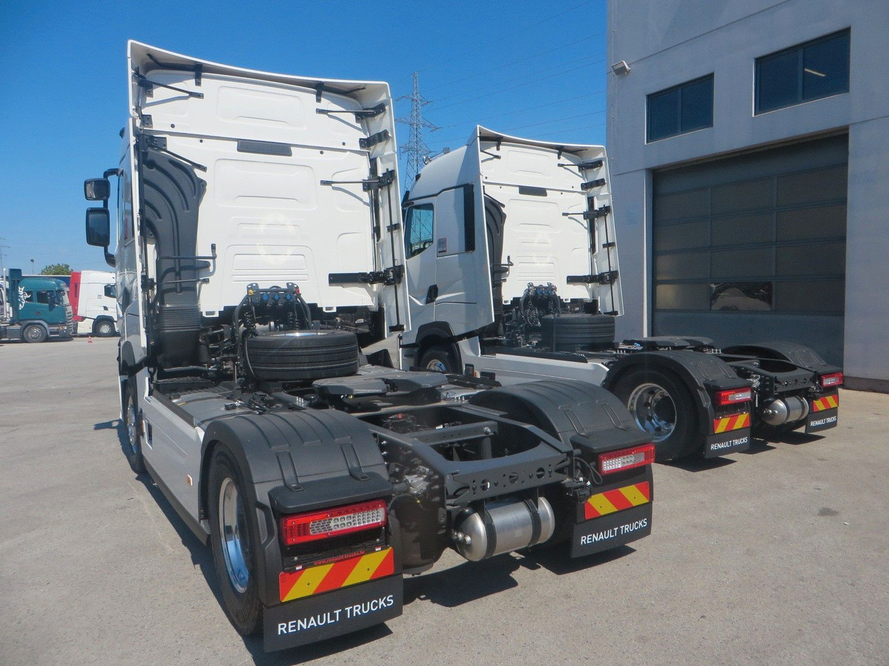 Renault T520 HSC 4x2Tractor -NEW - TOP MODEL - 牵引车:图4 Renault T520 HSC 4x2Tractor -NEW - TOP MODEL - 牵引车:图4