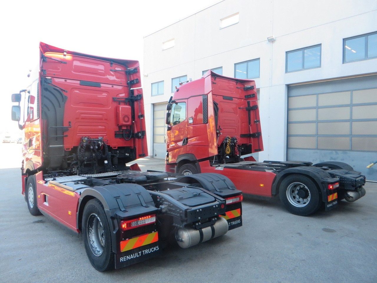 Renault T520 HSC 4x2Tractor SELECTION - 牵引车:图3 Renault T520 HSC 4x2Tractor SELECTION - 牵引车:图3