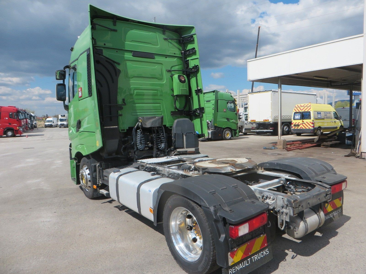Renault T520 HSC 4x2Tractor mega Retarder PeterPan - 牵引车:图4 Renault T520 HSC 4x2Tractor mega Retarder PeterPan - 牵引车:图4