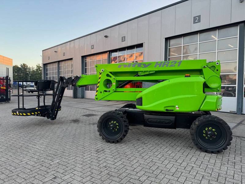 Niftylift HR 21 D 4x4 - 铰接臂:图1 Niftylift HR 21 D 4x4 - 铰接臂:图1