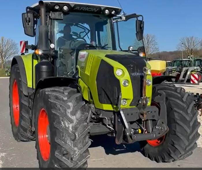 Claas Arion 650 - 拖拉机:图1 Claas Arion 650 - 拖拉机:图1