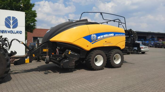 New Holland BB 1270 RC Plus - 方形打包机:图1 New Holland BB 1270 RC Plus - 方形打包机:图1