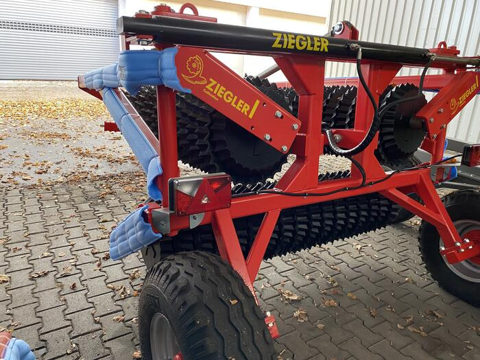 Ziegler Cambridge Walze 6201 - 农场碾压机:图4 Ziegler Cambridge Walze 6201 - 农场碾压机:图4