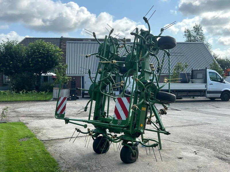 Krone KW 8.82/8 Schudder 8 elements Schudder - 翻草机/ 搂草机:图4 Krone KW 8.82/8 Schudder 8 elements Schudder - 翻草机/ 搂草机:图4