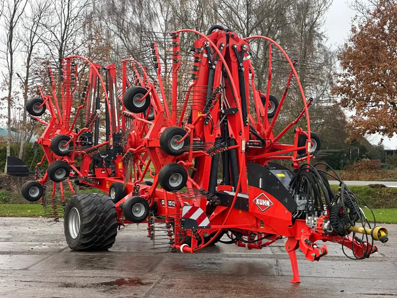 Kuhn GA 15131 Zwadhark 4 rotorhark 15 meter!! - 翻草机/ 搂草机:图1 Kuhn GA 15131 Zwadhark 4 rotorhark 15 meter!! - 翻草机/ 搂草机:图1