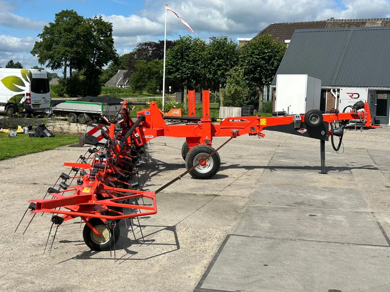 翻草机/ 搂草机 Kuhn GF 13012 Schudder getrokken：图8