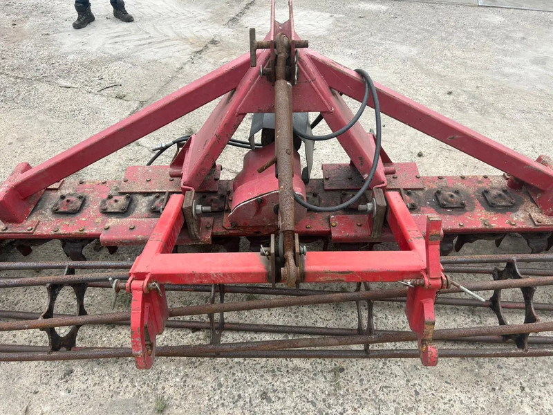 Lely Rotorkop egg Rotoregg Ploeg - 农场拖车:图4 Lely Rotorkop egg Rotoregg Ploeg - 农场拖车:图4