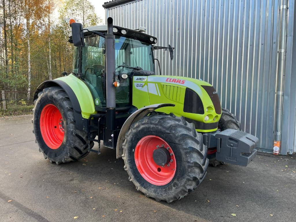 Claas Arion 640 CIS - 拖拉机:图1 Claas Arion 640 CIS - 拖拉机:图1