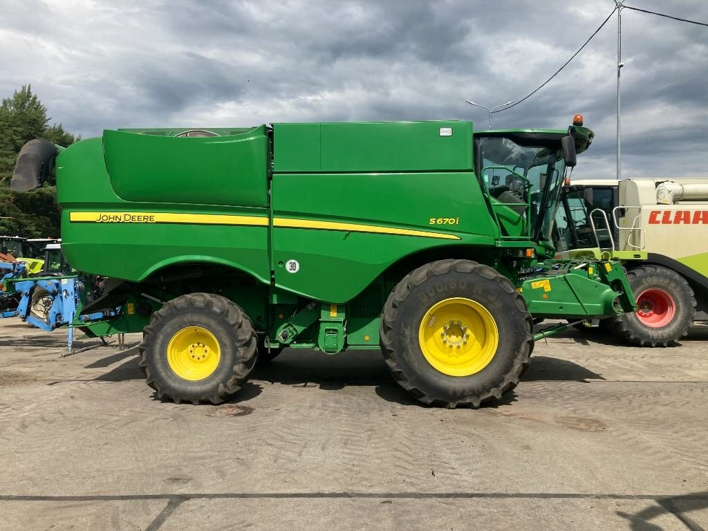 John Deere S 670 i - 联合收割机:图4 John Deere S 670 i - 联合收割机:图4