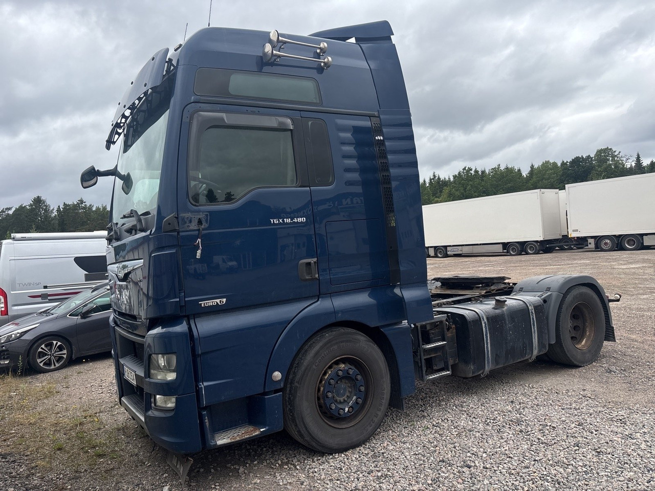 Dragbil MAN TGX 18.480 -2013 | XXL-hytt | Reparationsobjekt - 牵引车:图1 Dragbil MAN TGX 18.480 -2013 | XXL-hytt | Reparationsobjekt - 牵引车:图1