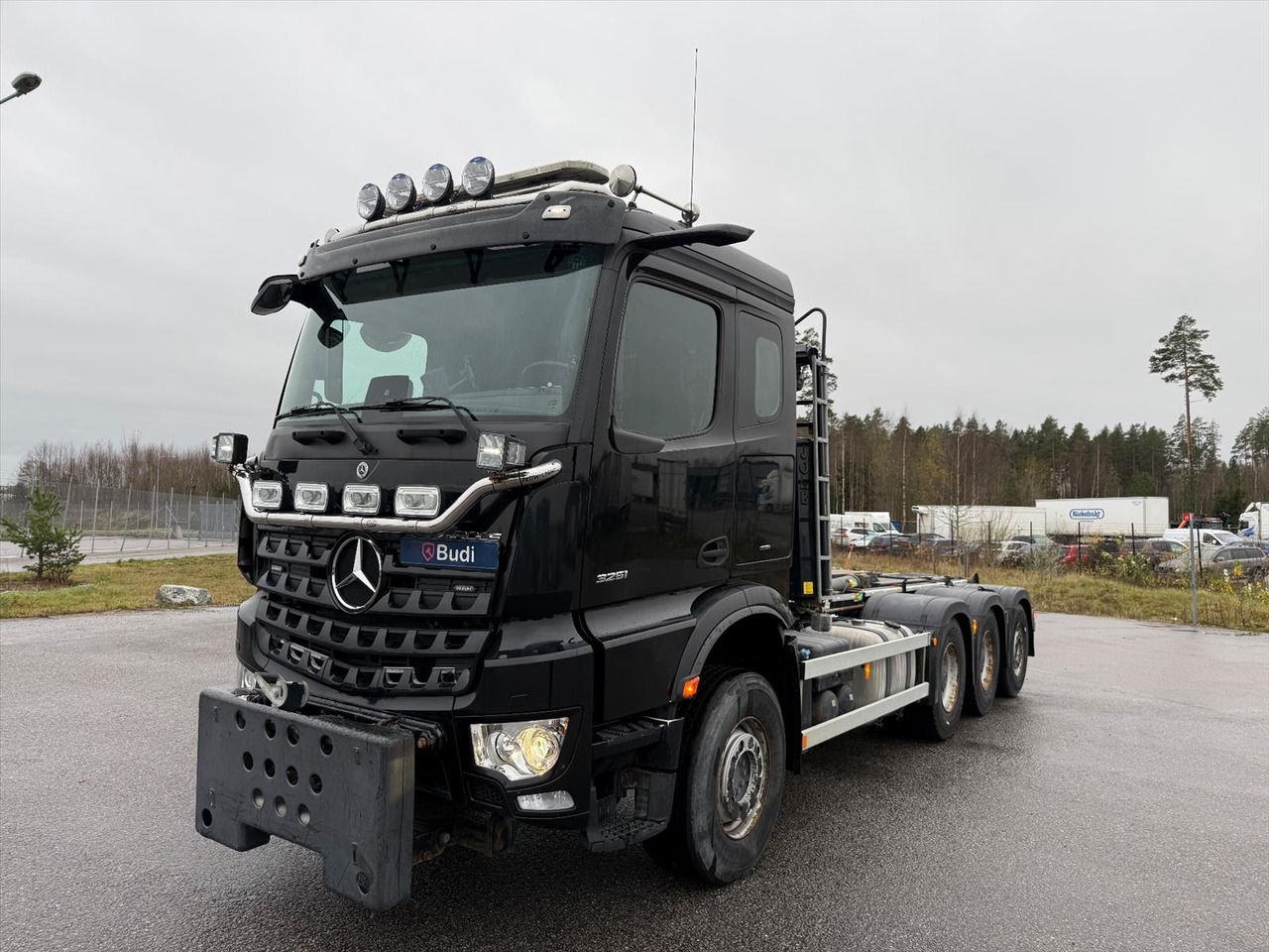 Tridemväxlare Mercedes-Benz Arocs 3251 12.8 Powershift 3 -2021 | JOAB 24 ton - 吊钩升降车:图1 Tridemväxlare Mercedes-Benz Arocs 3251 12.8 Powershift 3 -2021 | JOAB 24 ton - 吊钩升降车:图1