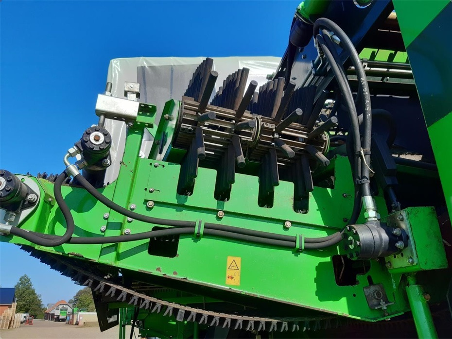 马铃薯收获机 AVR
SPIRIT 9200：图13