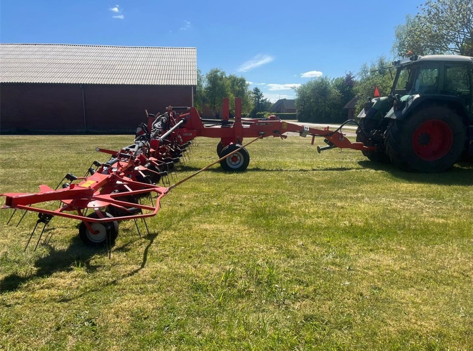 Kuhn 13M SPREDER - 翻草机/ 搂草机:图5 Kuhn 13M SPREDER - 翻草机/ 搂草机:图5