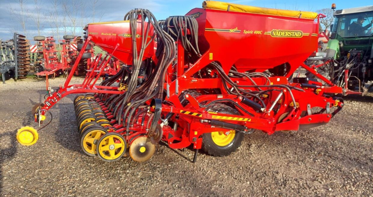 Väderstad Spirit 400 C med BioDrill - 条播机:图1 Väderstad Spirit 400 C med BioDrill - 条播机:图1