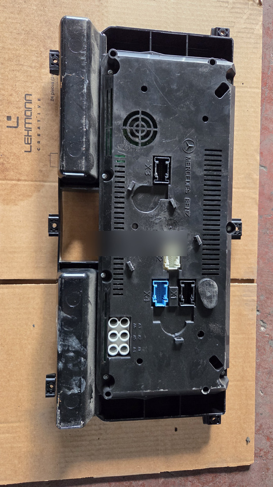 MERCEDES-BENZ econic - 仪表板 适用于 巴士:图2 MERCEDES-BENZ econic - 仪表板 适用于 巴士:图2