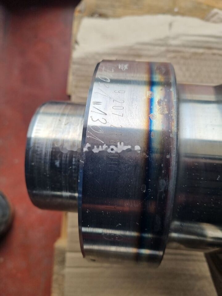 Mercedes-Benz ACTROS MP4 EURO6 Mercedes-Benz ACTROS MP4 EURO 6 - 曲轴 适用于 卡车:图2 Mercedes-Benz ACTROS MP4 EURO6 Mercedes-Benz ACTROS MP4 EURO 6 - 曲轴 适用于 卡车:图2