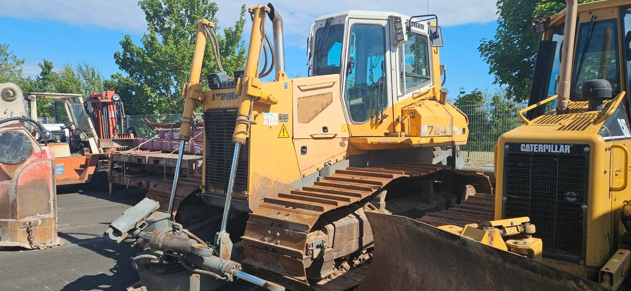 Liebherr PR 724 LGP mit Ripper, Moorlaufwerk - 推土机:图1 Liebherr PR 724 LGP mit Ripper, Moorlaufwerk - 推土机:图1