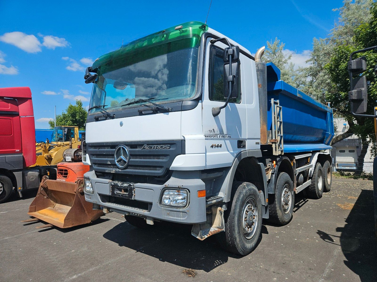 Mercedes-Benz Actros 4144 8x8 Hinterkipper - 翻斗车:图1 Mercedes-Benz Actros 4144 8x8 Hinterkipper - 翻斗车:图1