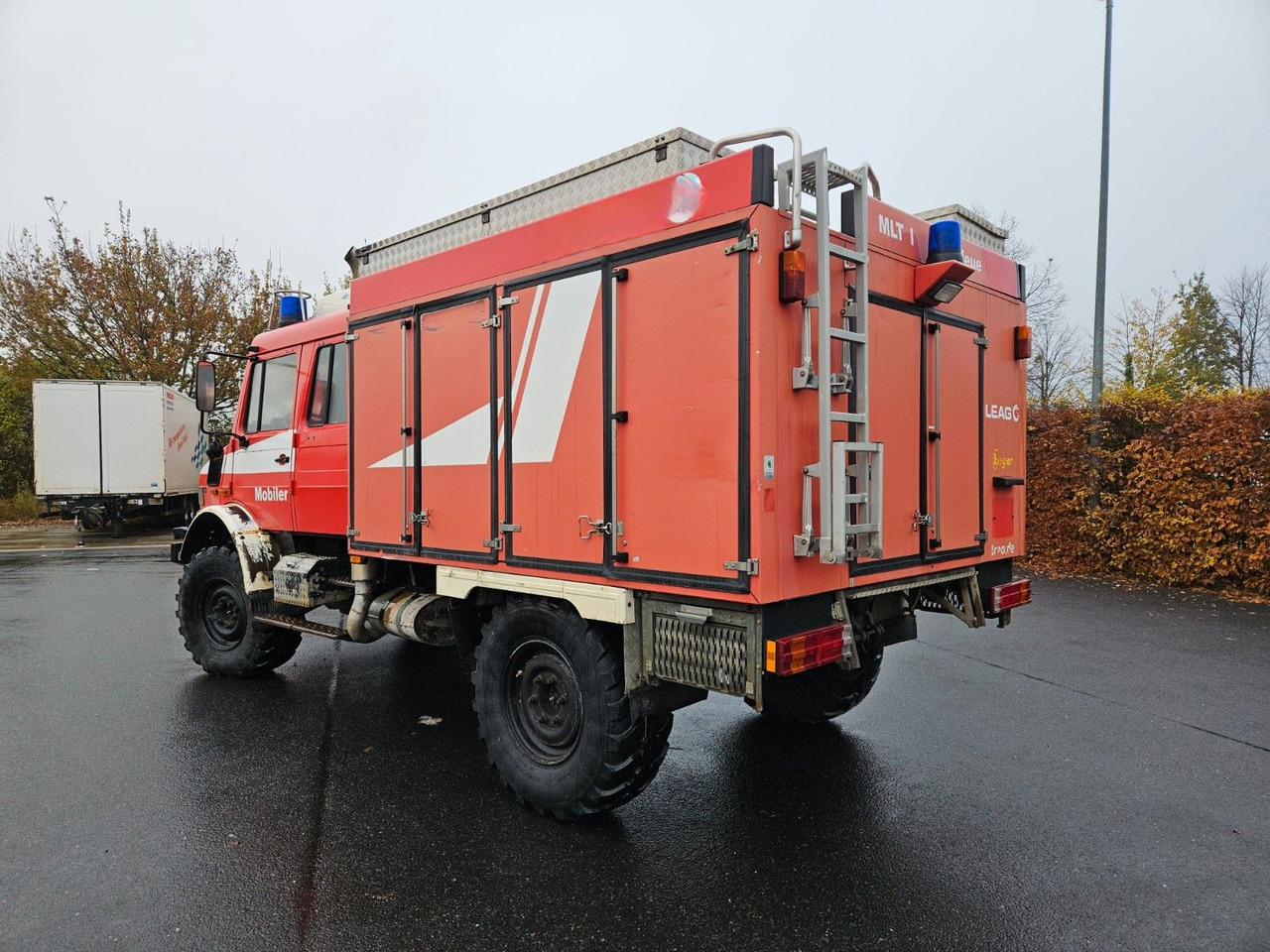 Unimog U4000 4x4 DOKA Tanklöschfahrzeug Feuerwehr - 罐车:图3 Unimog U4000 4x4 DOKA Tanklöschfahrzeug Feuerwehr - 罐车:图3