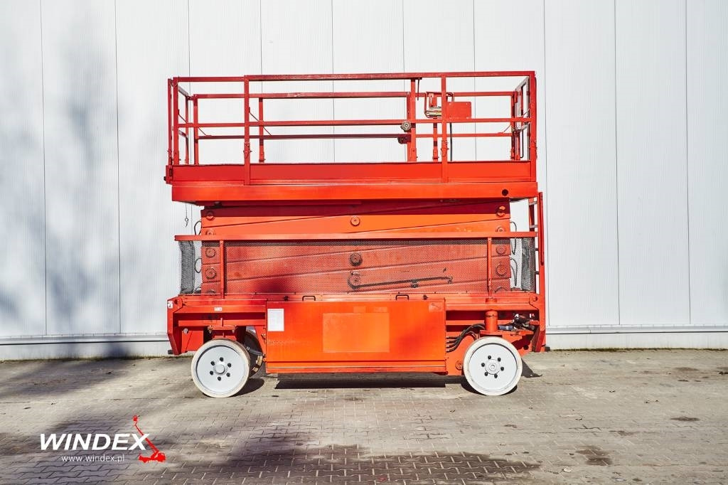 JLG Liftlux 180-12 - 剪式升降机:图2 JLG Liftlux 180-12 - 剪式升降机:图2